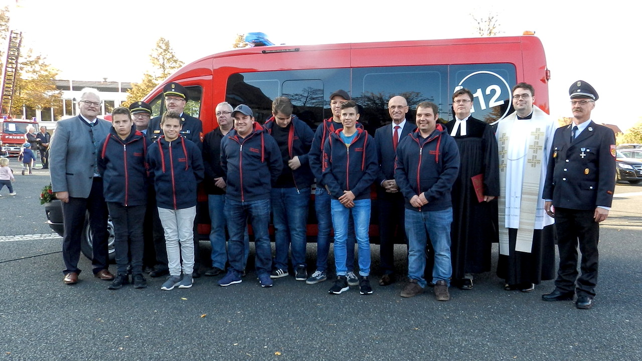 Neue Ausrüstung für die Jugendfeuerwehr Neue Ausrüstung für die Jugendfeuerwehr