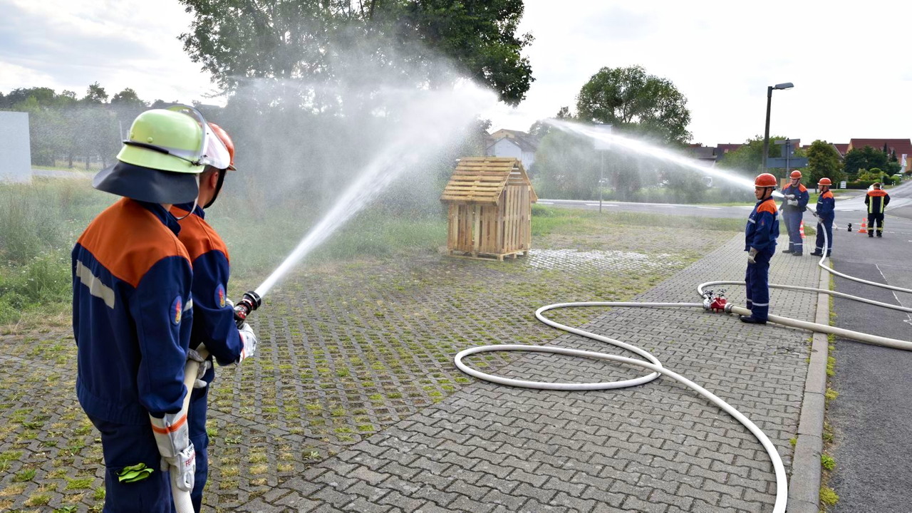 Zielspritzen auf Paletten Zielspritzen auf Paletten