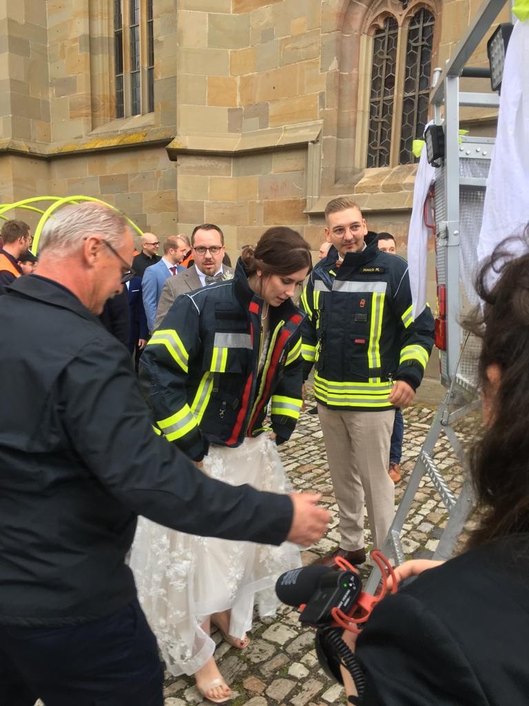 Angemessene Kleidung Angemessene Kleidung