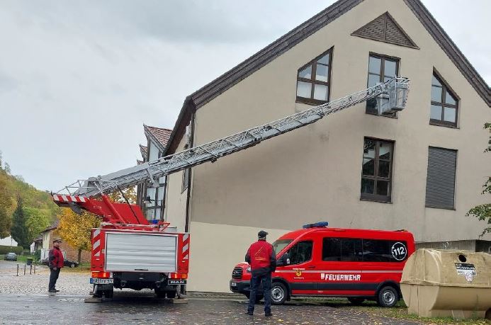 Übung an der Stadthalle Übung an der Stadthalle